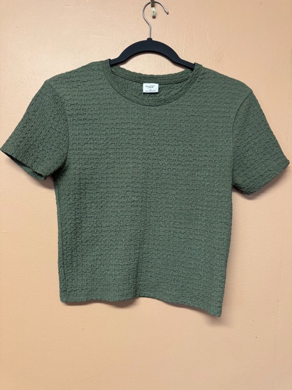 Abercrombie & Fitch Olive Green Textured Crop Top Medium Short Sleeve Stretch